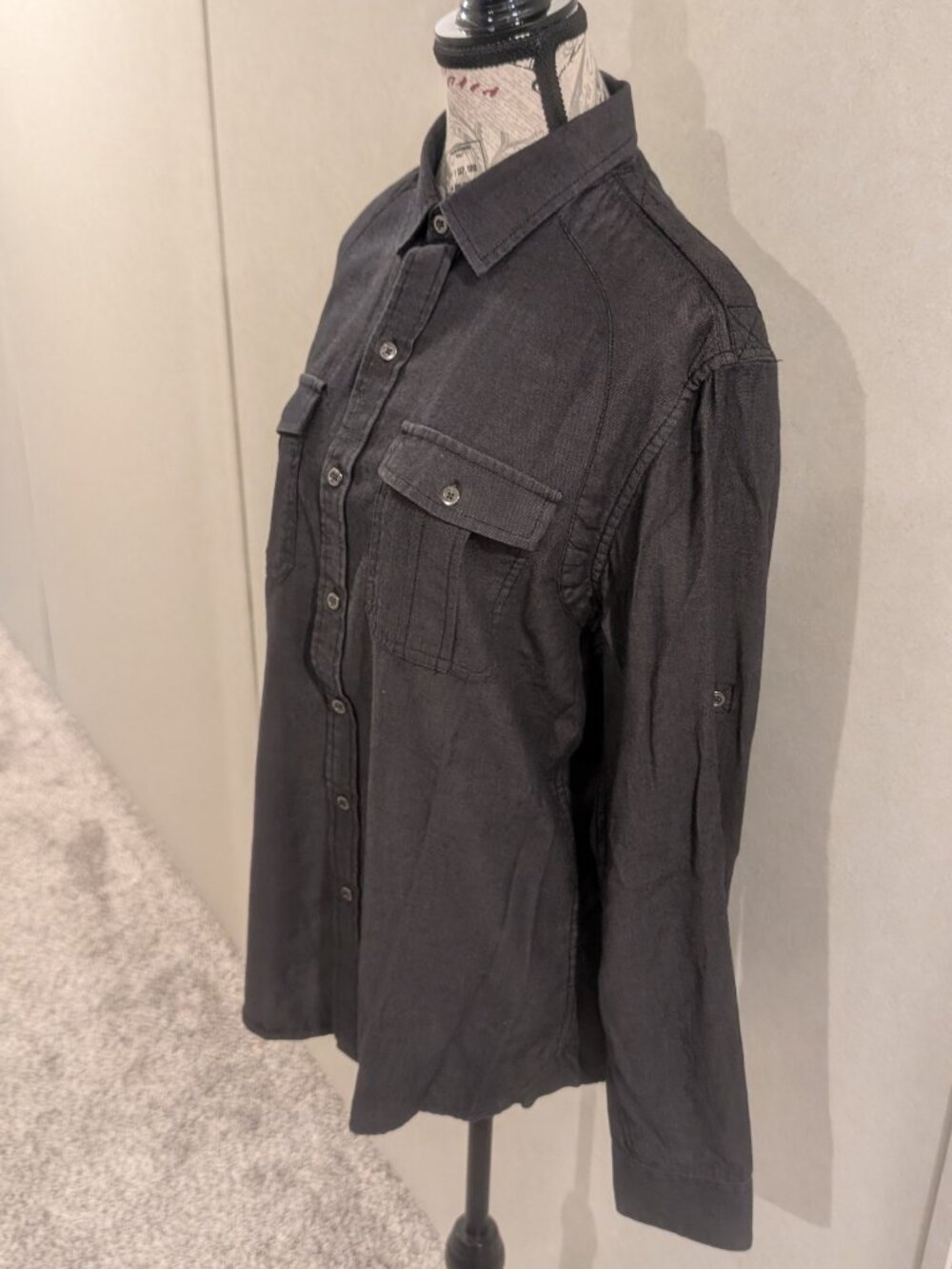 Rock & Republic Black Button Down Shirt Size S 100% Cotton Roll Tab Sleeve - Picture 2 of 13